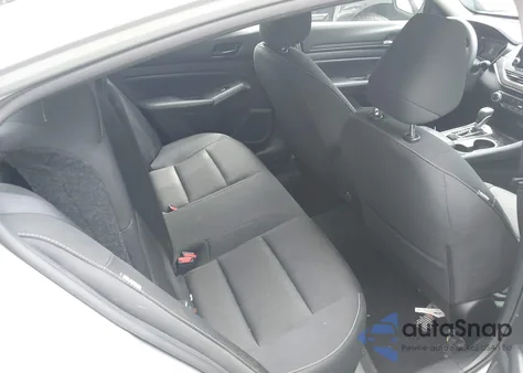 2024 Nissan Altima Sv z USA, uszkodzony, nr VIN 1N4BL4DV2RN375620